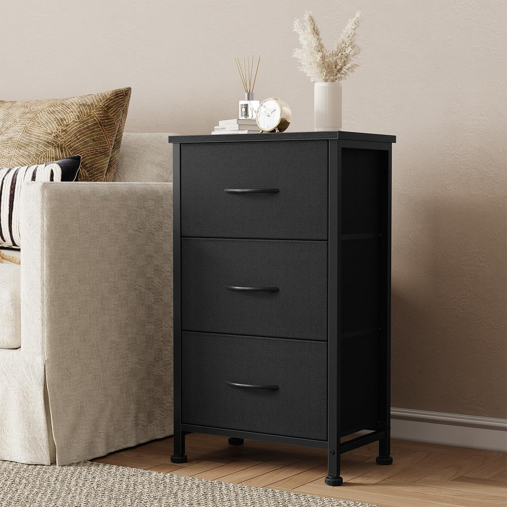 3 Drawer Nightstand R425603