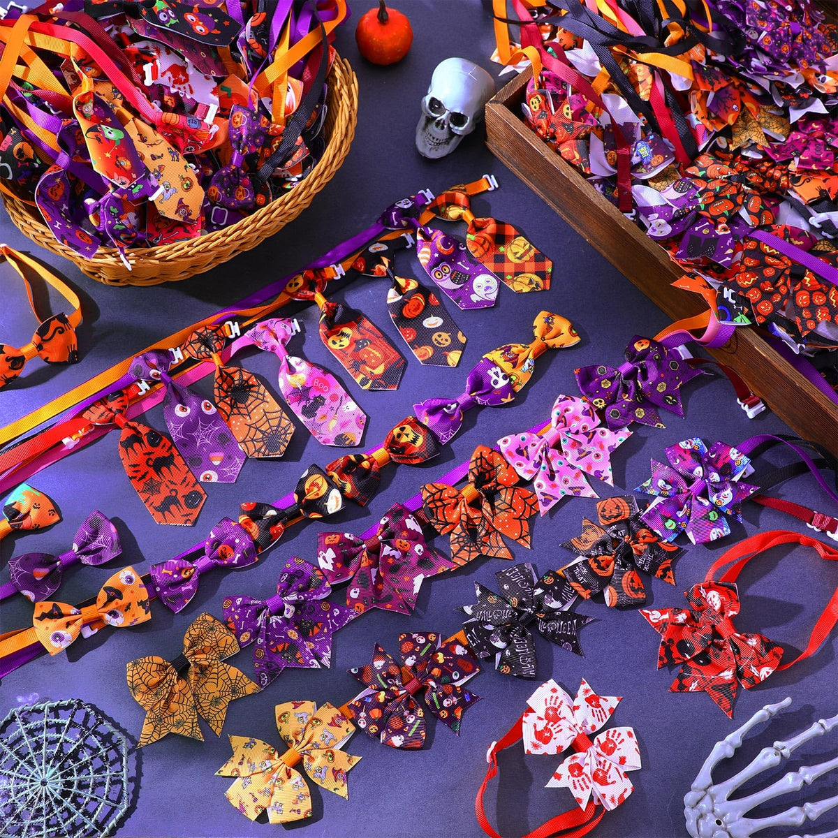 240 Pcs Halloween Dog Bows Tie Collars K677